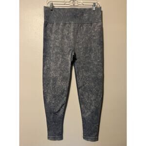 LIVI Active Seamless 7/8 Leggings Size 18/20 Yoga Fitness Workout Gym Bluestone